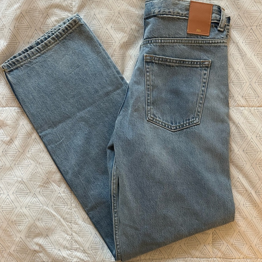 SOLD Zara Jeans